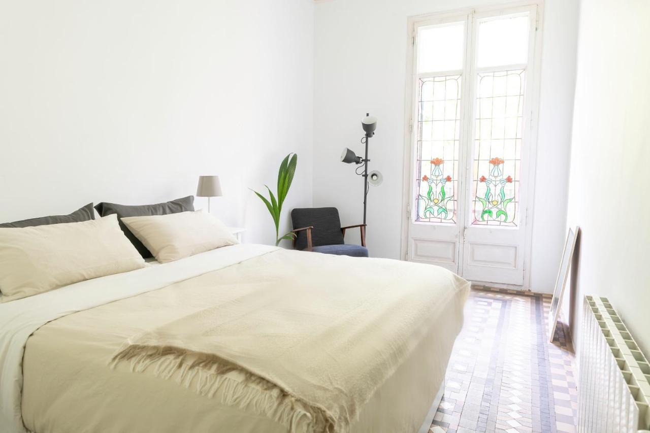 Hostel B-Garden Bcn Barcelona Zewnętrze zdjęcie