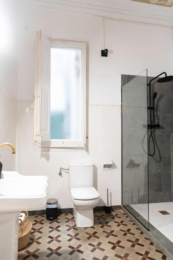 Hostel B-Garden Bcn Barcelona Zewnętrze zdjęcie