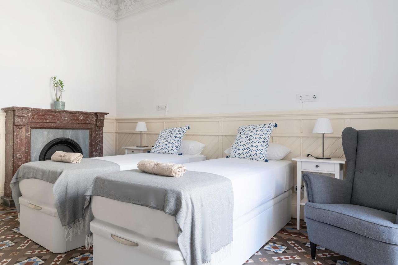 Hostel B-Garden Bcn Barcelona Zewnętrze zdjęcie