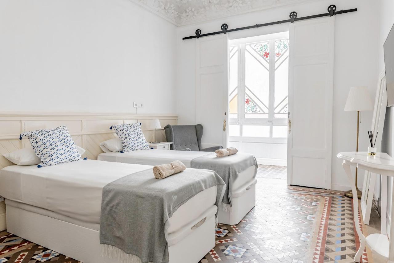 Hostel B-Garden Bcn Barcelona Zewnętrze zdjęcie