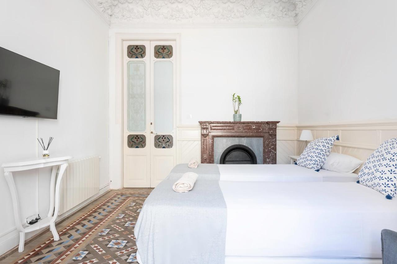 Hostel B-Garden Bcn Barcelona Zewnętrze zdjęcie