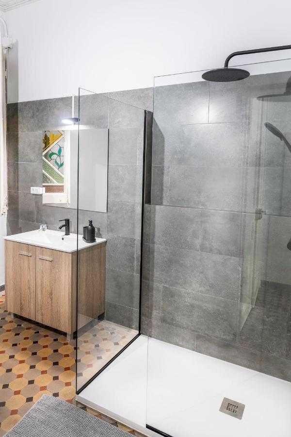 Hostel B-Garden Bcn Barcelona Zewnętrze zdjęcie