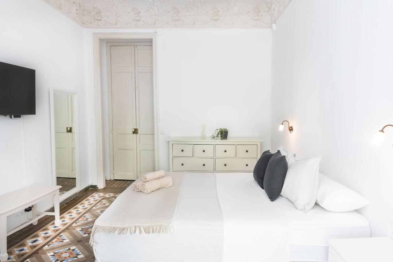 Hostel B-Garden Bcn Barcelona Zewnętrze zdjęcie